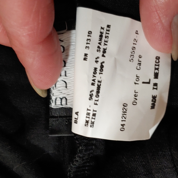 B Design Sheer Ruffle Bottom Long Skirt L - Picture 11 of 14